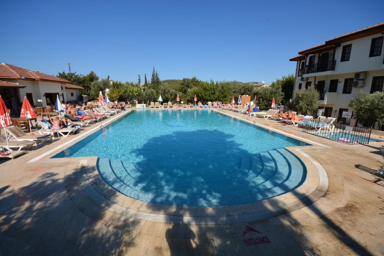 אולודניץ Saray Hotel מראה חיצוני תמונה