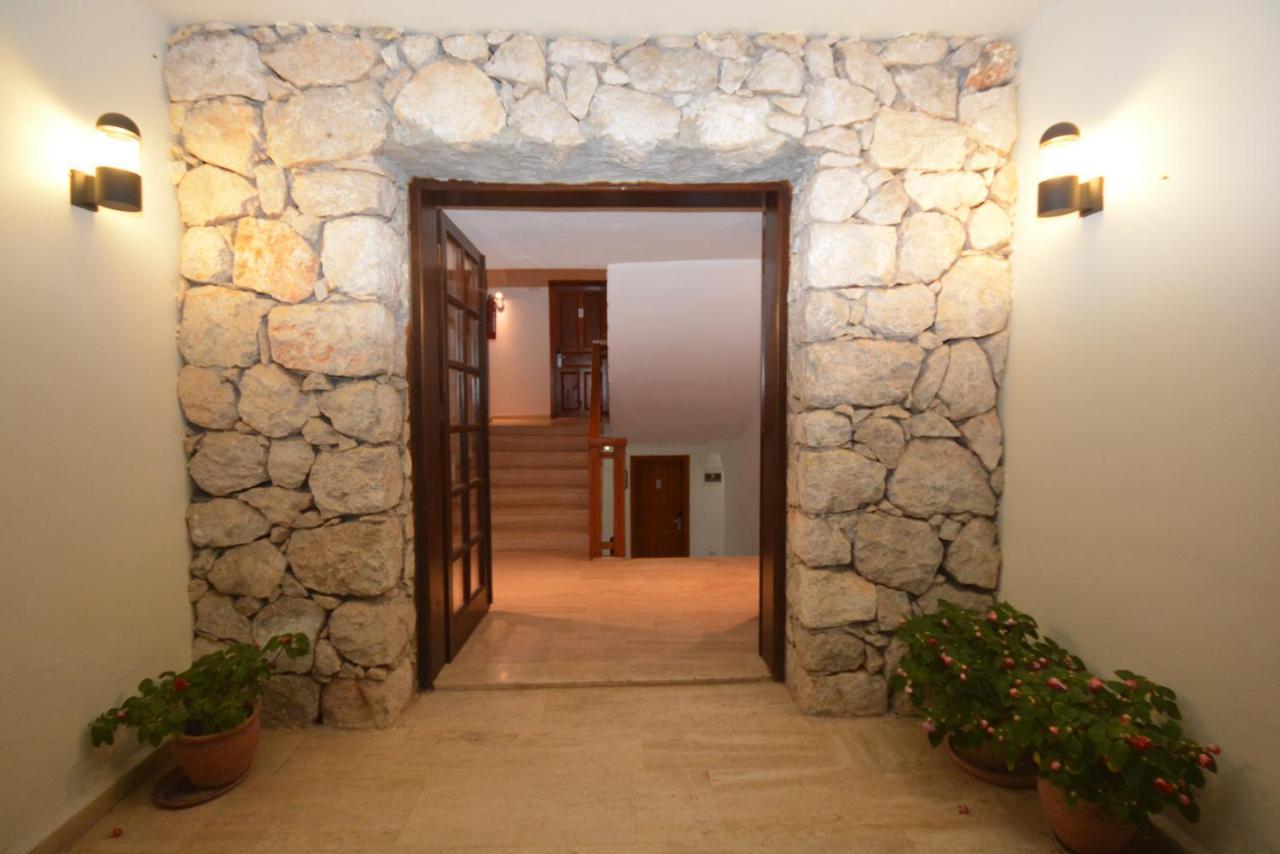 אולודניץ Saray Hotel מראה חיצוני תמונה