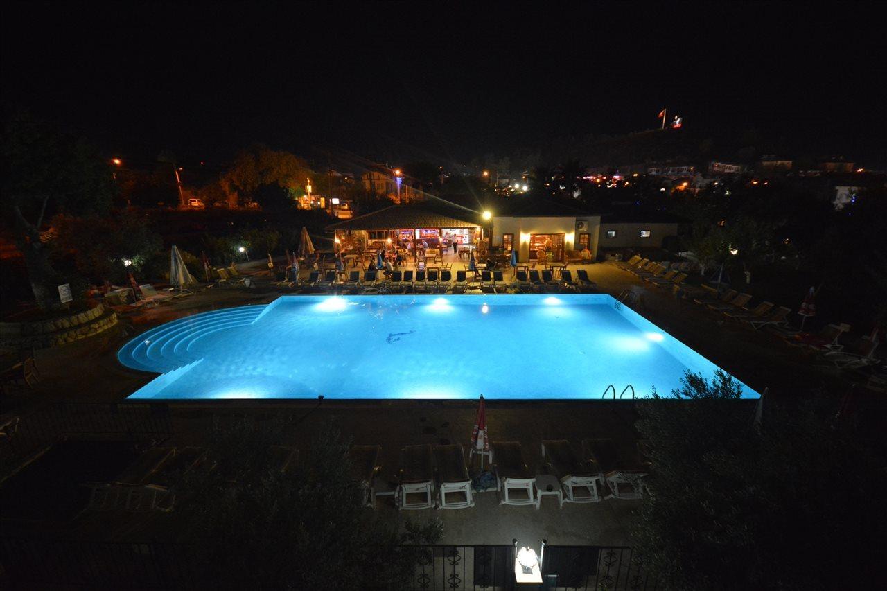 אולודניץ Saray Hotel מראה חיצוני תמונה