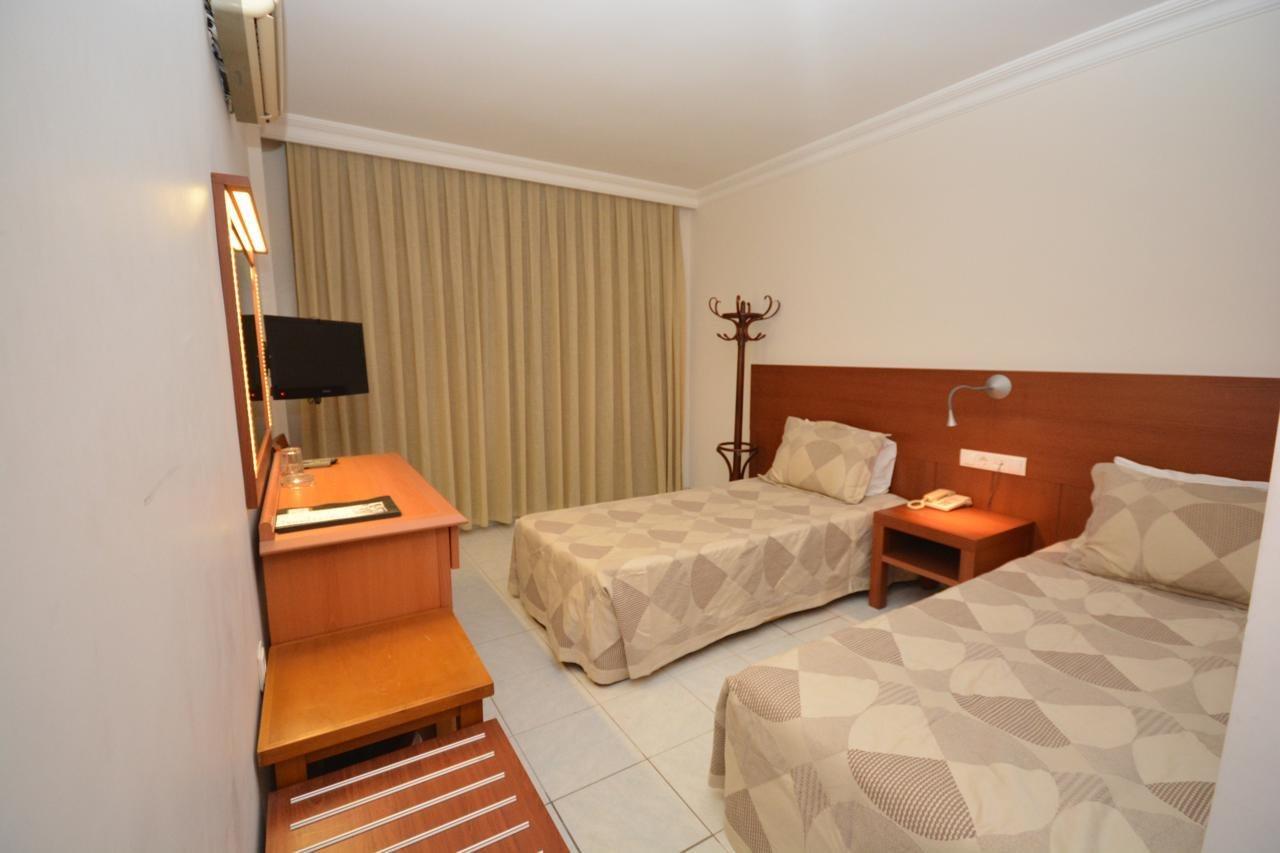 אולודניץ Saray Hotel מראה חיצוני תמונה
